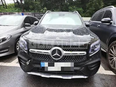 Photo 1 of 20: 2021 Mercedes-Benz Subsubbenz GLB250 4Matic — Korean insurance auction