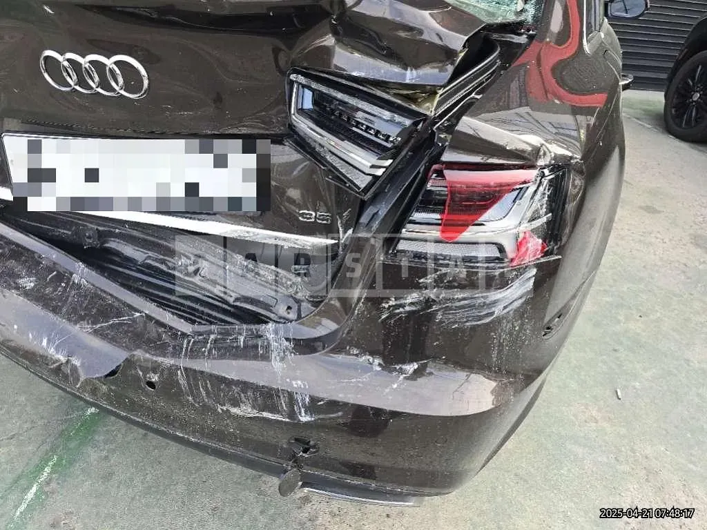 Photo 2 of 60: 2018 Audi A6 35 TDI — Korean insurance auction