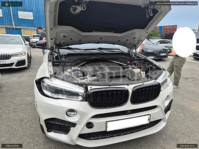 Photo 1 of 44: 2017 BMW X6 xDrive 30d, VIN WBAKV210XH0V42770 — Korean insurance auction