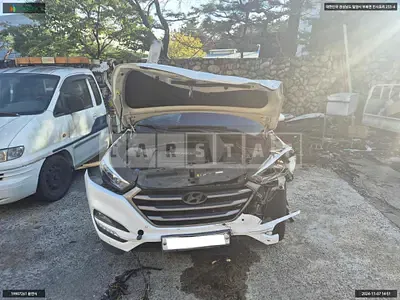 Photo 1 of 16: 2016 Hyundai Tucson, VIN KMHJ281ABGU182619 — Korean insurance auction