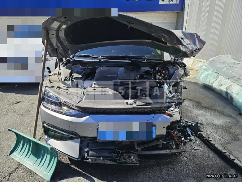 Photo 2 of 19: 2023 Kia EV6 Electric Car — Korean insurance auction