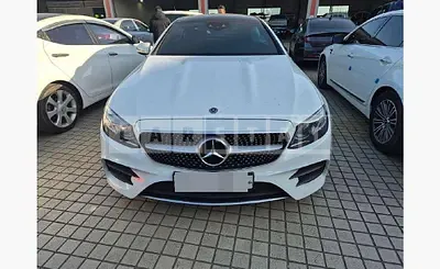 Photo 1 of 21: 2019 Mercedes-Benz E220 d Coupe — Korean insurance auction