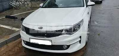 Photo 1 of 11: 2017 Kia K5, VIN KNAGX411BHA167648 — Korean insurance auction