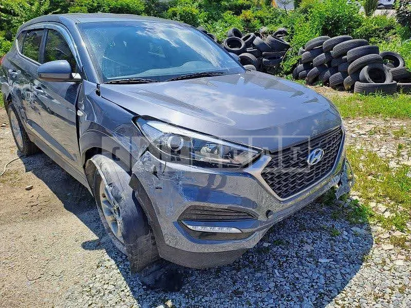 Photo 2 of 12: 2018 Hyundai Tucson, VIN KMHJ2815GJU715565 — Korean insurance auction