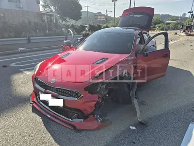 Photo 1 of 6: 2018 Kia Stinger — Korean insurance auction