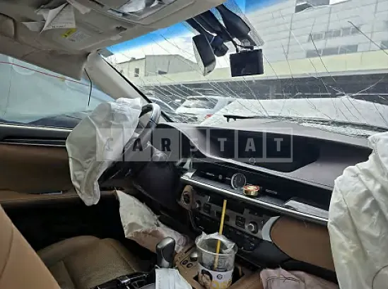 Photo 2 of 17: 2017 Lexus ES300h — Korean insurance auction