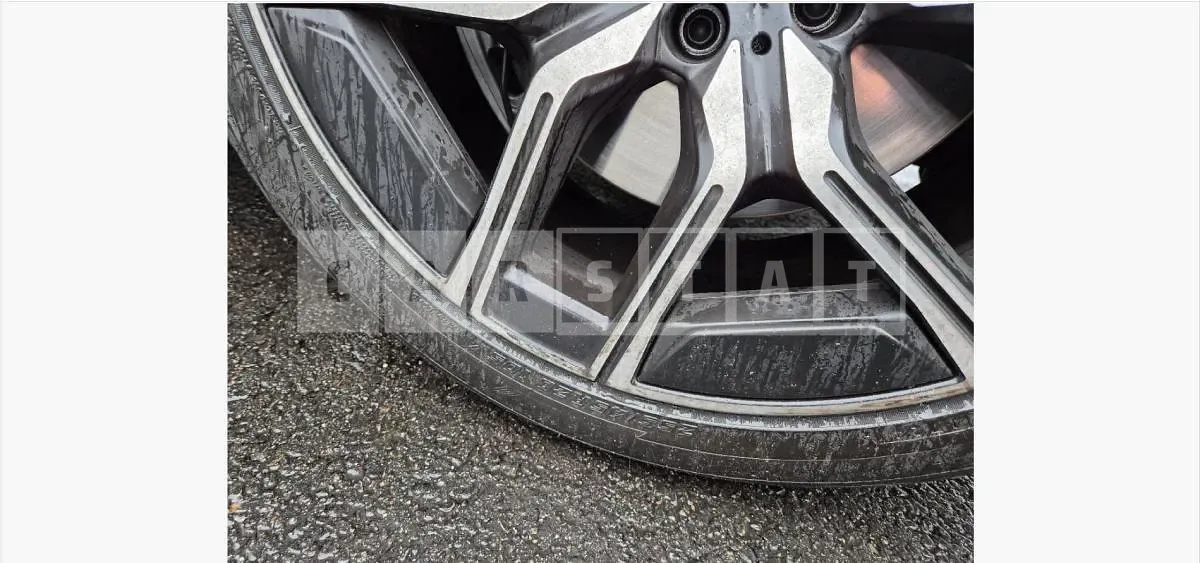 Photo 2 of 9: 2025 BMW (parts) 740i xDrive Wheels — Korean insurance auction
