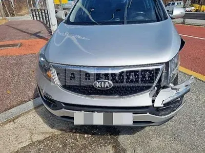 Photo 1 of 3: 2015 Kia Sportage — Korean insurance auction