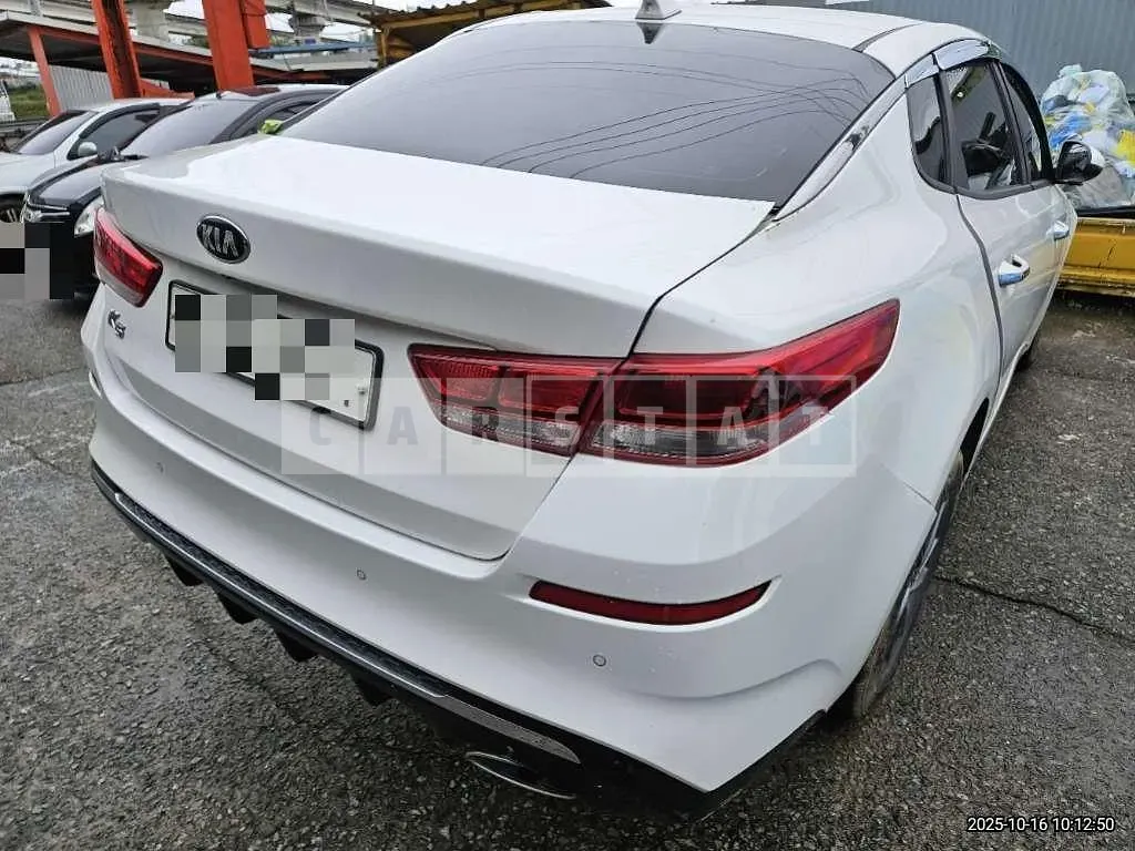 Photo 2 of 11: 2019 Kia K5 LPG — Korean insurance auction