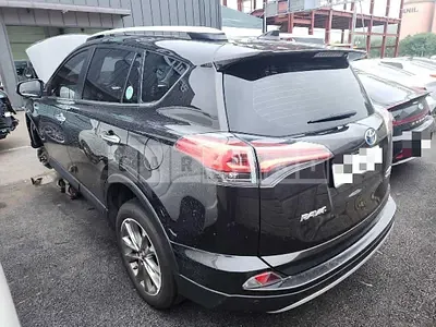Photo 1 of 32: 2016 Toyota RAV4 Hybrid — Korean insurance auction