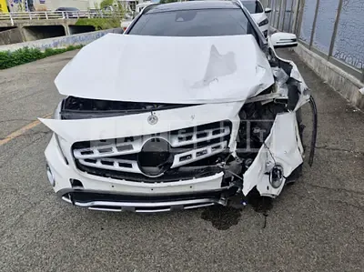 Photo 1 of 14: 2019 Mercedes-Benz GLA220 — Korean insurance auction
