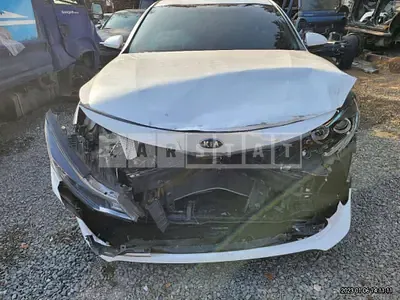 Photo 1 of 18: 2016 Kia K5, VIN KNAGS416BGA106841 — Korean insurance auction