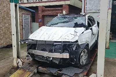 Photo 1 of 12: 2021 Hyundai Santa Fe, VIN KMHS381HGMU395483 — Korean insurance auction