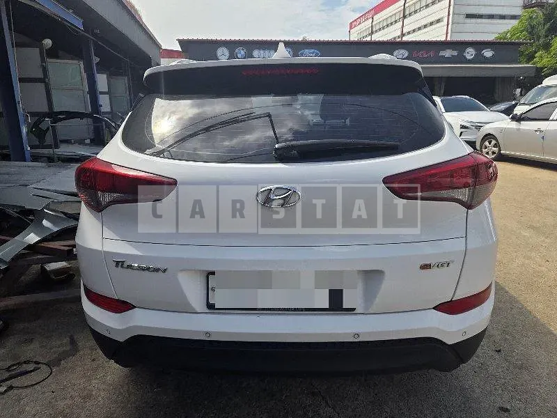 Photo 2 of 46: 2015 Hyundai Tucson TL — Korean insurance auction