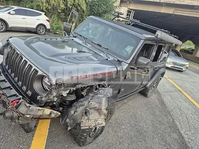 Photo 1 of 19: 2019 Jeep Zip Wrangler Rubicon, VIN 1C4HJXFN7KW573845 — Korean insurance auction
