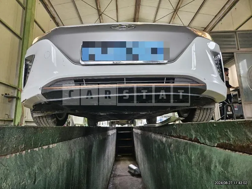 Photo 2 of 18: 2018 Hyundai IONIQ Electric — Korean insurance auction