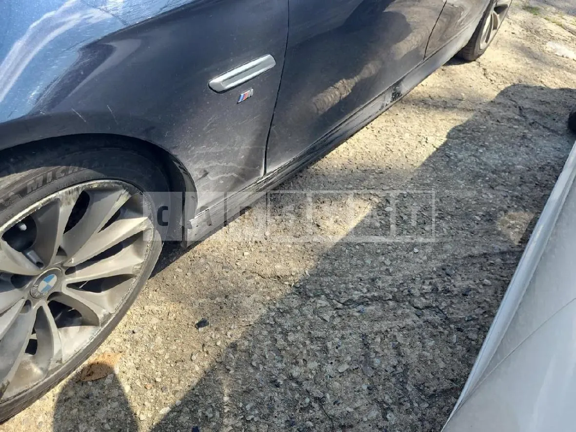 Photo 2 of 18: 2016 BMW 520d xDrive, VIN WBA5E7105GG567284 — Korean insurance auction