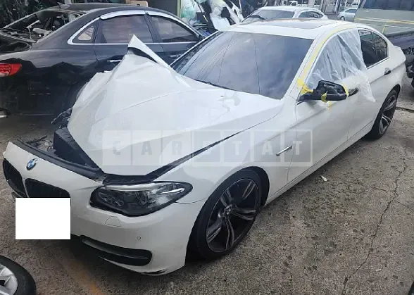 Photo 2 of 17: 2015 BMW 520d, VIN WBA5E5108FG061533 — Korean insurance auction