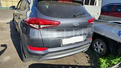 Photo 1 of 14: 2017 Hyundai Tucson, VIN KMHJ3815GHU455367 — Korean insurance auction
