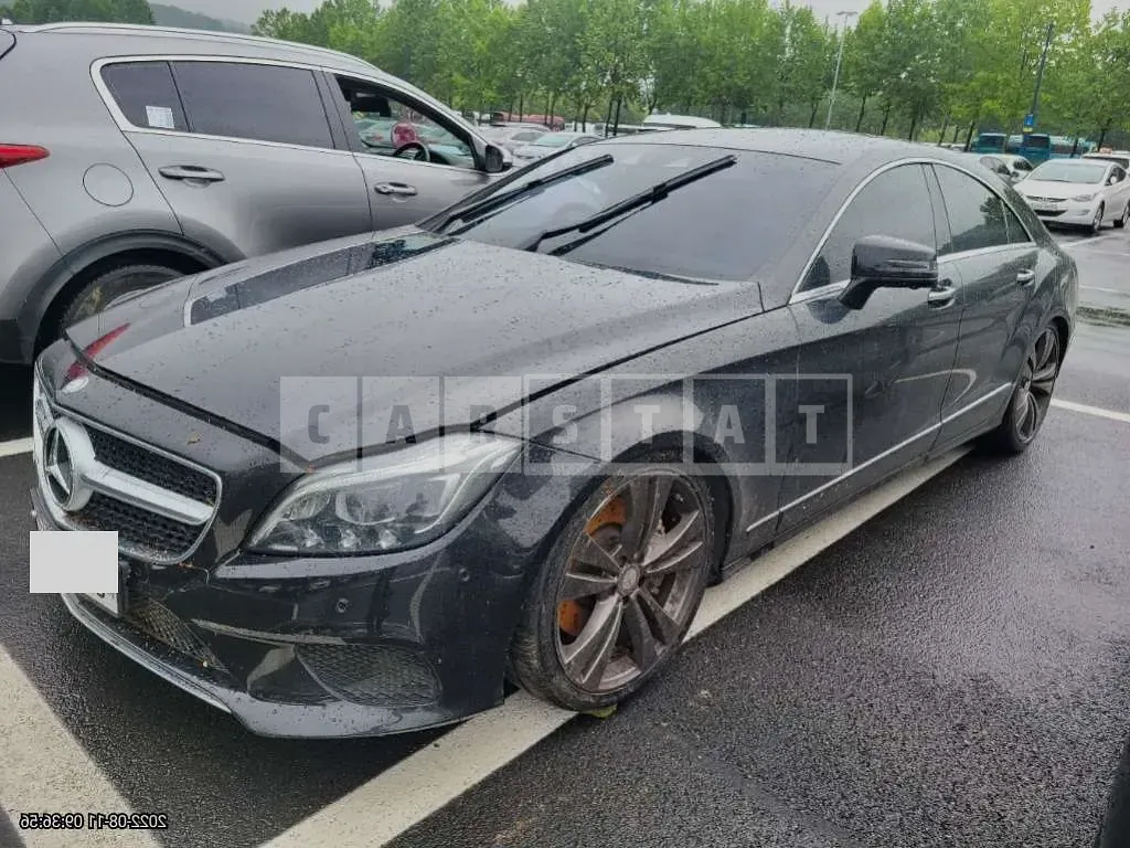 Photo 2 of 9: 2016 Mercedes-Benz CLS350d 4Matic, VIN WDDLJ9EB6GA181866 — Korean insurance auction