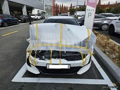 Photo 1 of 10: 2020 Kia K5 — Korean insurance auction