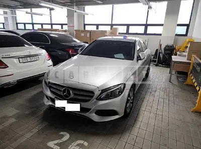 Photo 1 of 15: 2016 Mercedes-Benz C220 d, VIN WDDWF0EB2GR168382 — Korean insurance auction