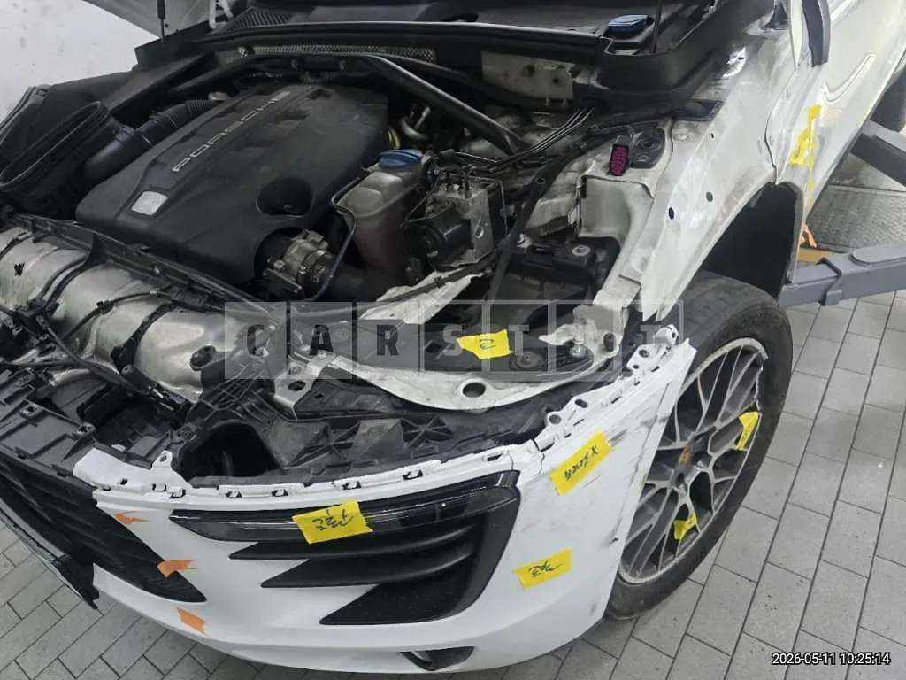 Photo 2 of 29: 2015 Porsche Macan S Diesel — Korean insurance auction