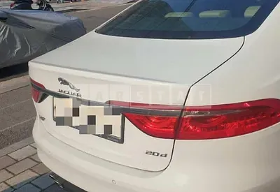 Photo 1 of 24: 2016 Jaguar XF 20d — Korean insurance auction