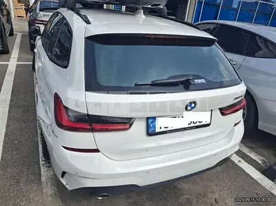 Photo 1 of 16: 2022 BMW 320d Touring — Korean insurance auction
