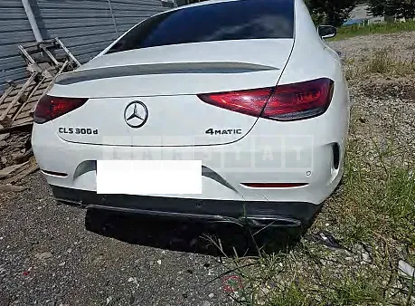 Photo 2 of 17: 2022 Mercedes-Benz CLS 300 d — Korean insurance auction