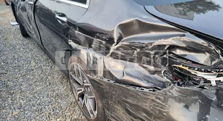 Photo 2 of 31: 2021 Mercedes-Benz E220 d 4Matic, VIN W1KZF0FB7MA964082 — Korean insurance auction