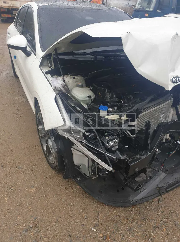 Photo 2 of 9: 2020 Kia K5, VIN KNAG3412BLA047956 — Korean insurance auction