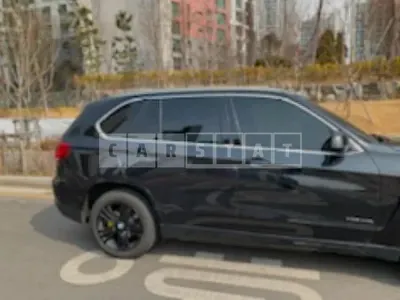 Photo 1 of 9: 2015 BMW X5 xDrive 30d, VIN WBAKS410XF0H67260 — Korean insurance auction