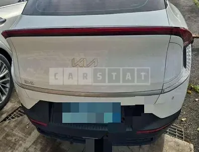 Photo 1 of 35: 2021 Kia EV6 Long Range Air — Korean insurance auction