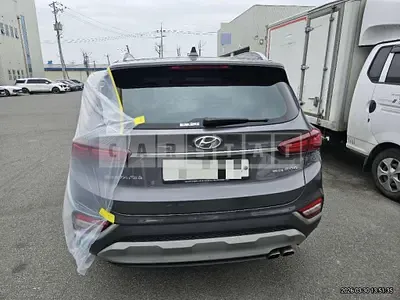 Photo 1 of 14: 2019 Hyundai Santa Fe TM 4WD — Korean insurance auction