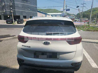Photo 1 of 46: 2020 Kia Sportage, VIN KNAPN813BMK893823 — Korean insurance auction