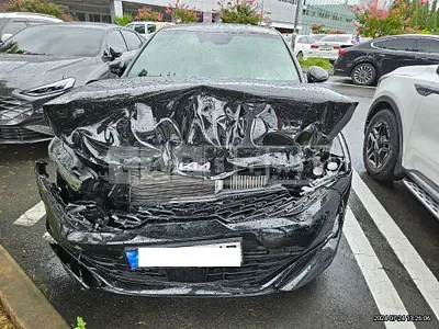 Photo 1 of 14: 2023 Kia K5 — Korean insurance auction