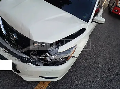 Photo 2 of 4: 2017 Nissan Altima 2.5, VIN 1N4AL3AP0HC219114 — Korean insurance auction