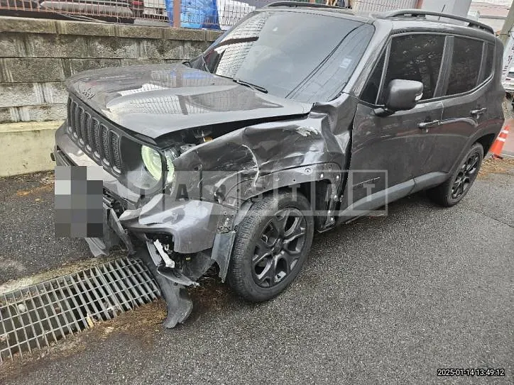 Photo 2 of 14: 2021 Jeep Zip Renegade 2.4 AWD — Korean insurance auction