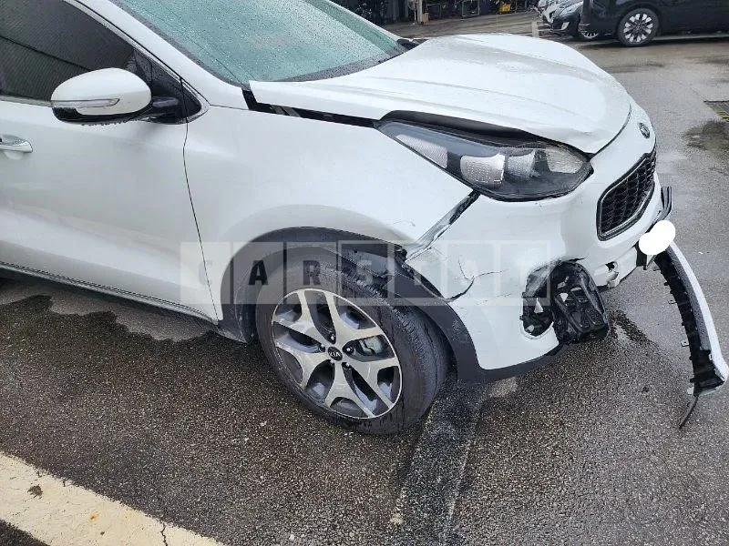 Photo 2 of 17: 2016 Kia Sportage, VIN KNAPN813BGK076894 — Korean insurance auction