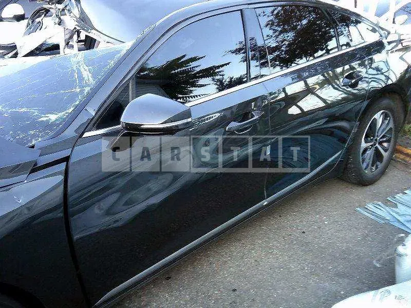 Photo 2 of 32: 2023 Kia K8 Hybrid — Korean insurance auction
