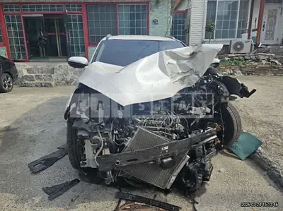 Photo 1 of 13: 2018 Kia Sorento, VIN KNAPH81ABJA412554 — Korean insurance auction