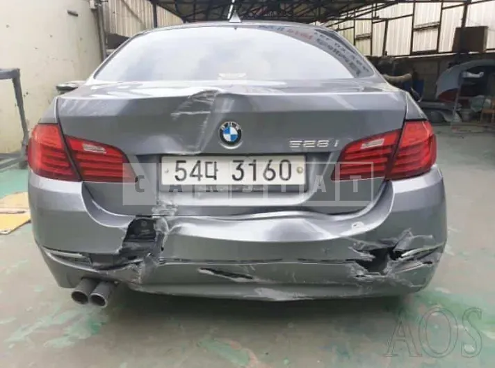 Photo 2 of 35: 2016 BMW 528i, VIN WBA5A5108GG601847 — Korean insurance auction