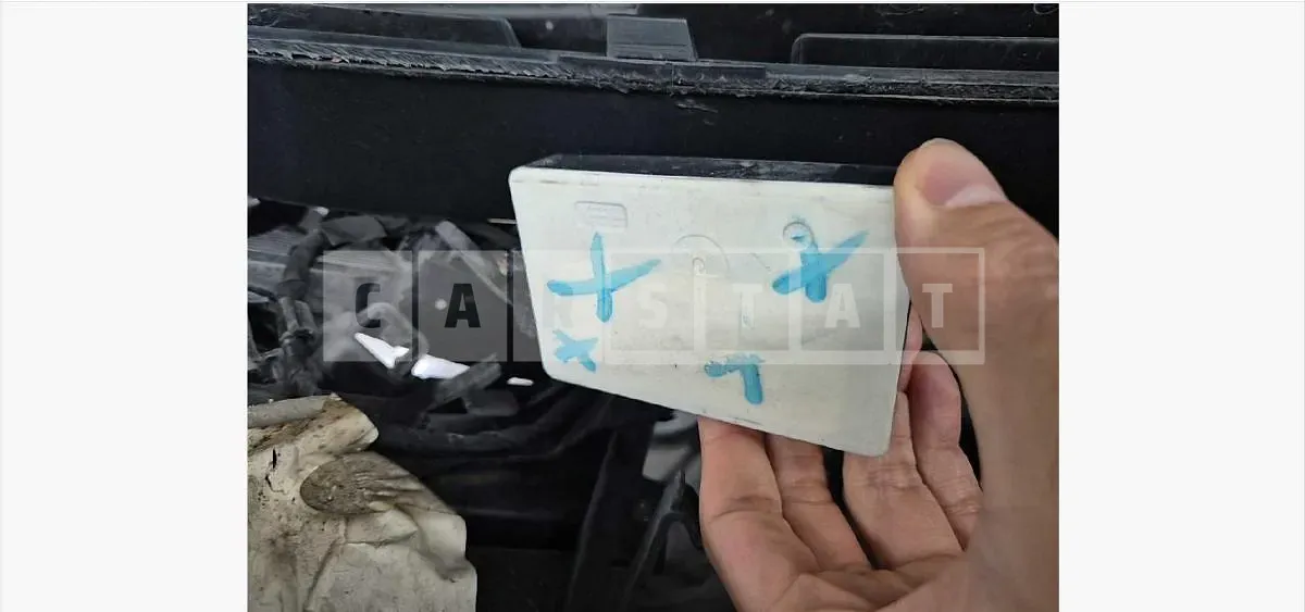 Photo 3 of 3: 2021 Mercedes-Benz (parts) E350 4Matic Lite — Korean insurance auction