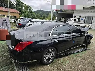Photo 1 of 15: 2018 Genesis EQ900 — Korean insurance auction