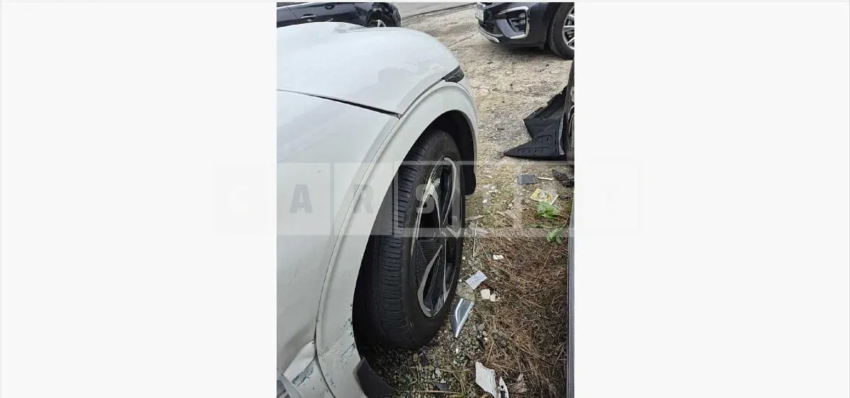 Photo 2 of 24: 2022 Kia EV6 Long Range — Korean insurance auction