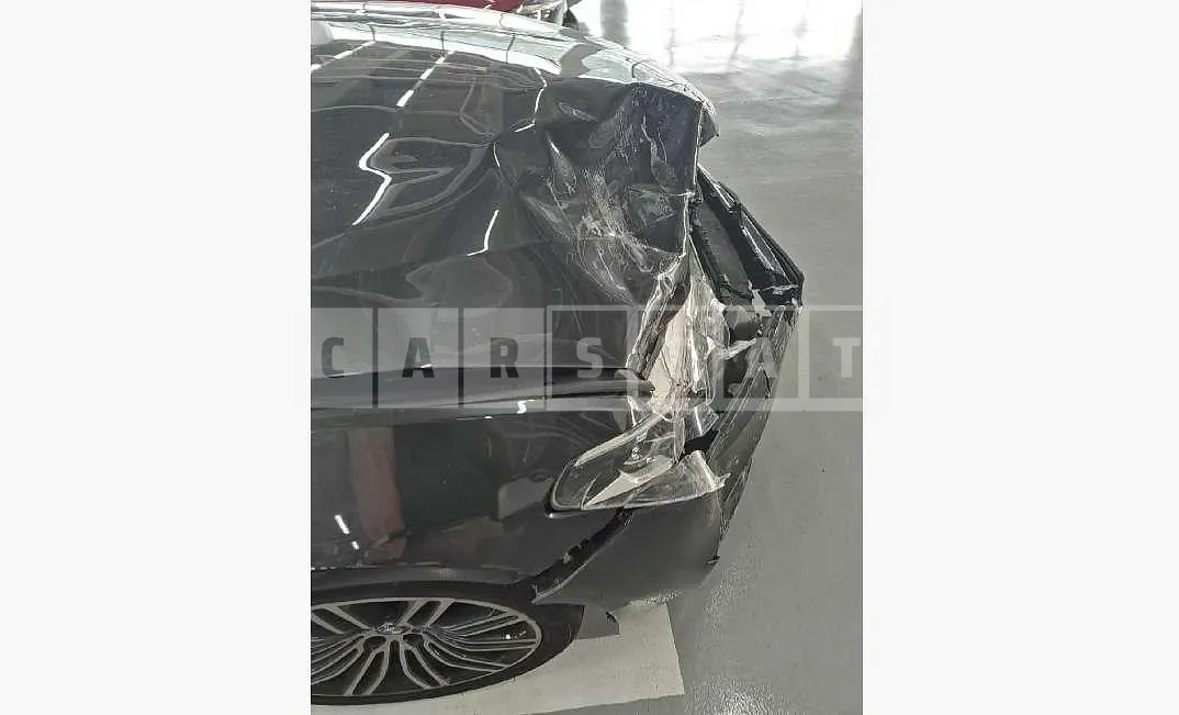 Photo 2 of 59: 2018 BMW 530i — Korean insurance auction