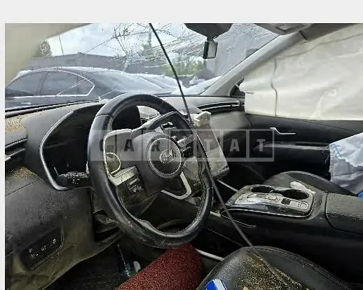 Photo 2 of 18: 2021 Hyundai Tucson NX4 — Korean insurance auction