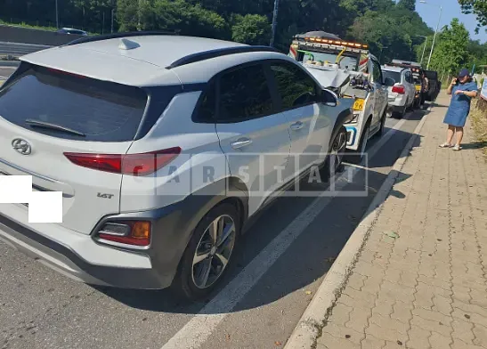 Photo 2 of 19: 2019 Hyundai Kona 1.6, VIN KMHK7815GKU427643 — Korean insurance auction