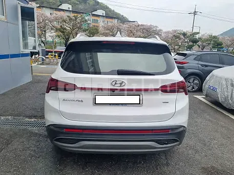 Photo 2 of 13: 2021 Hyundai Santa Fe — Korean insurance auction